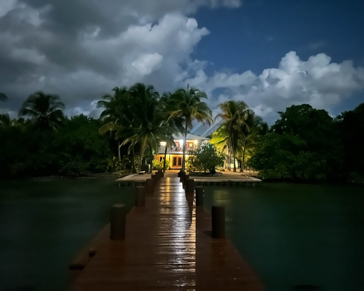 Shallow Bay Beach House gallery 7
