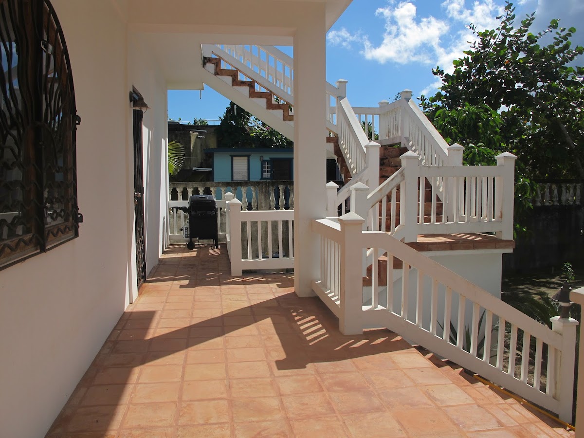 aMayanHeaven, beachfront house in Hopkins Bay gallery 4