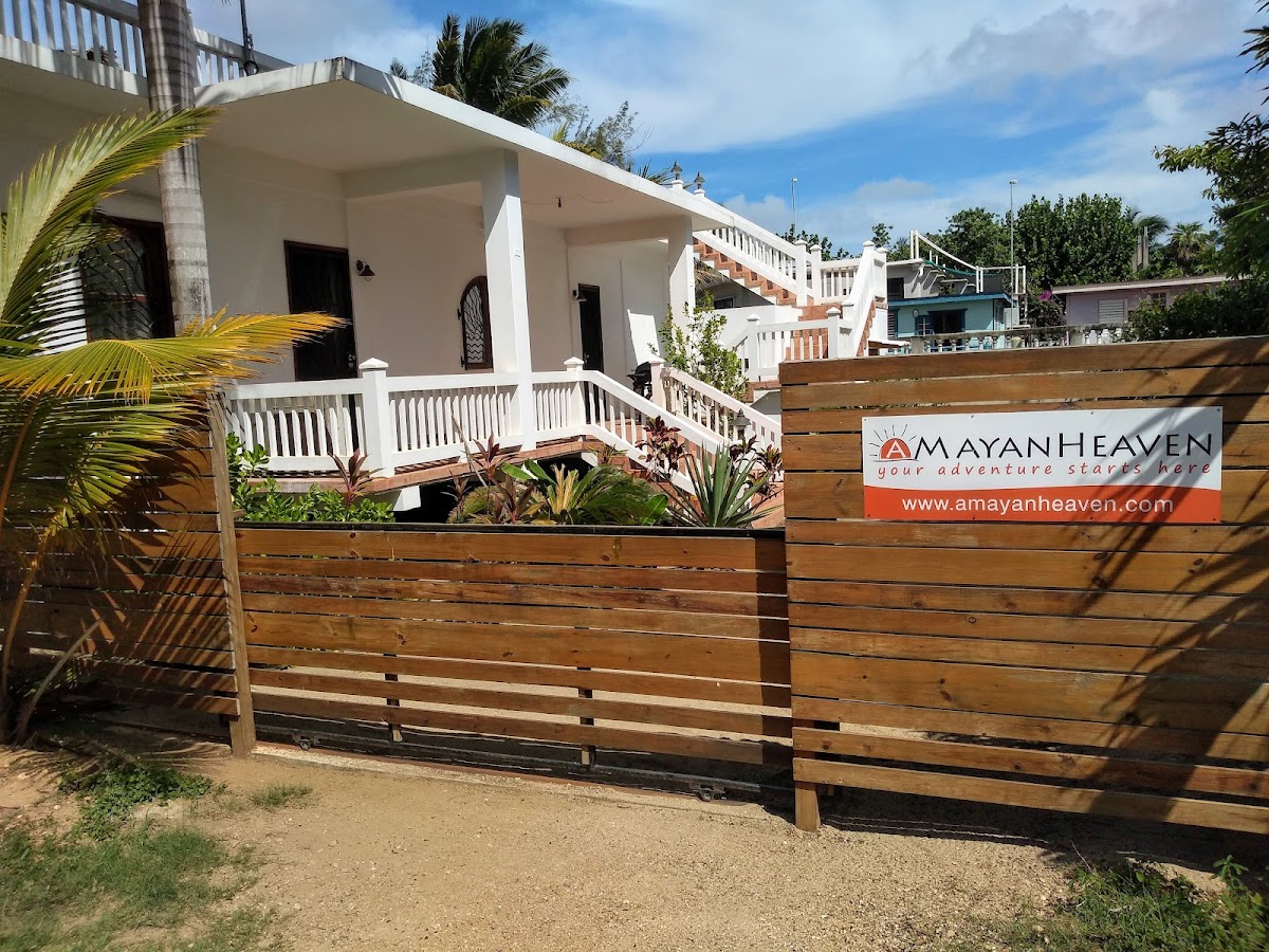 aMayanHeaven, beachfront house in Hopkins Bay gallery 7