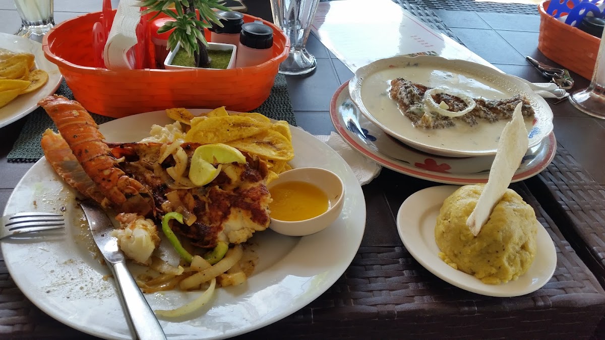 Innie's Restaurant gallery 2