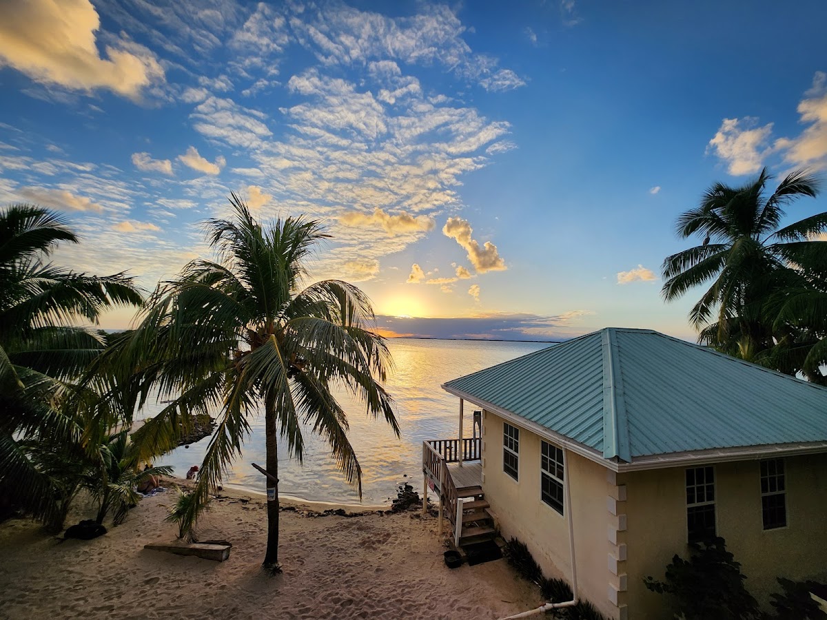 Reef's End Lodge gallery 6