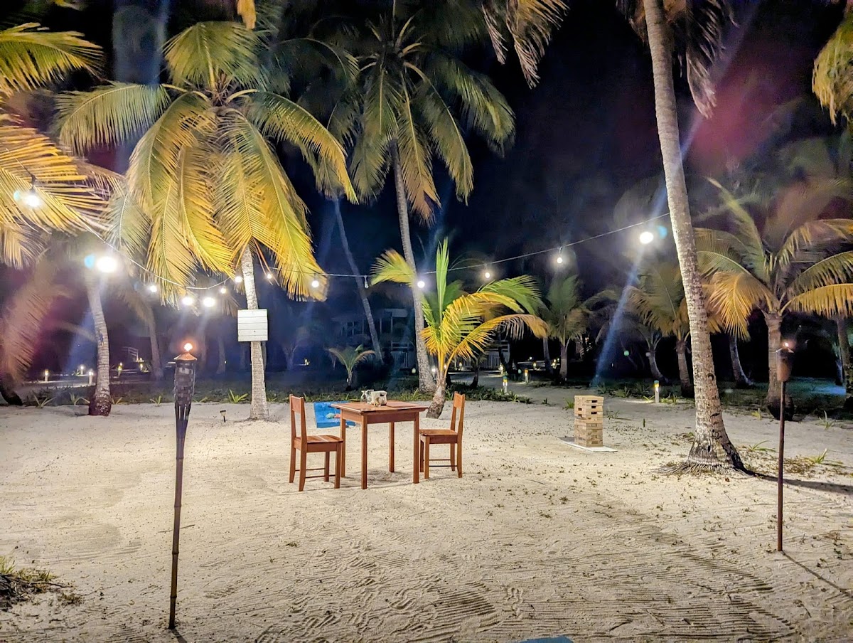 Pelican Beach Resort - South Water Caye gallery 10