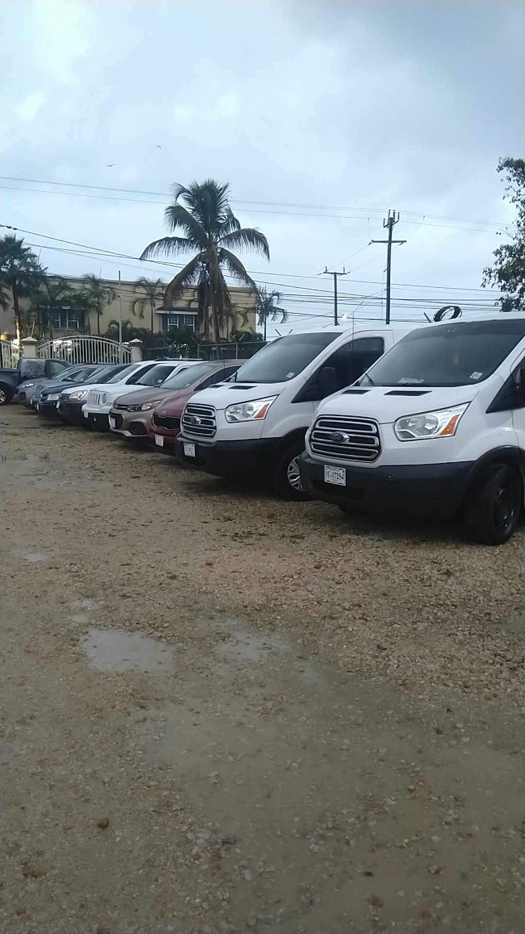 On The Go Auto Rental gallery 2