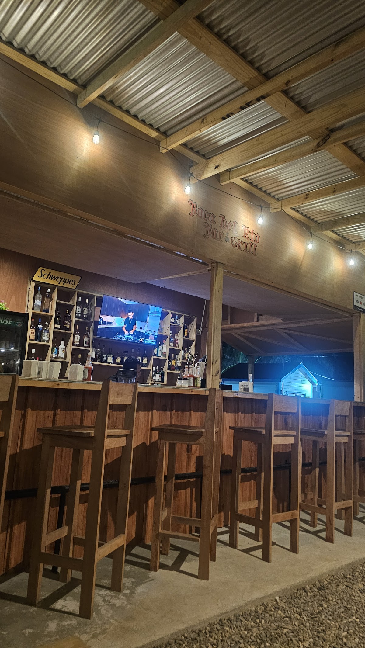 Boca Del Rio Bar & Grill gallery 8
