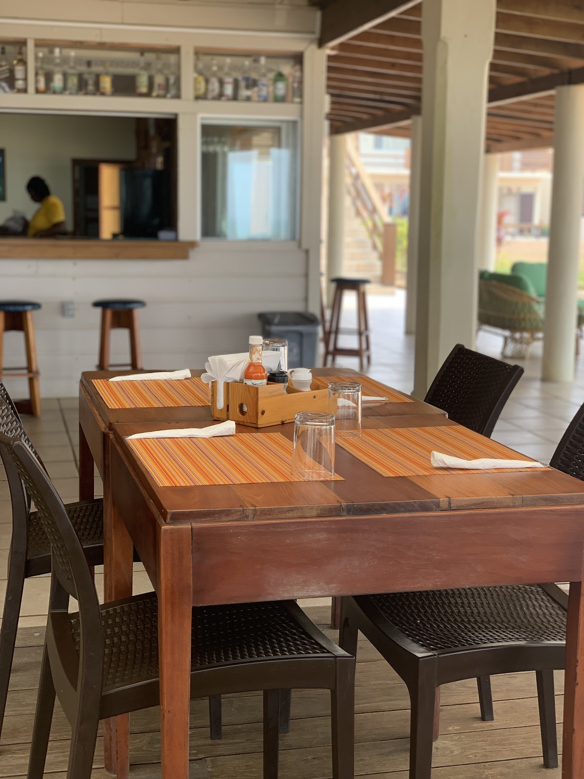 Pelican Beach Restaurant gallery 6