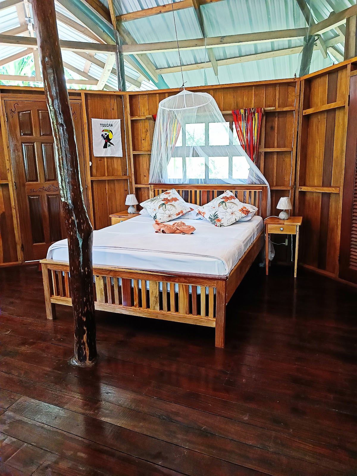 Sun Creek Lodge gallery 2