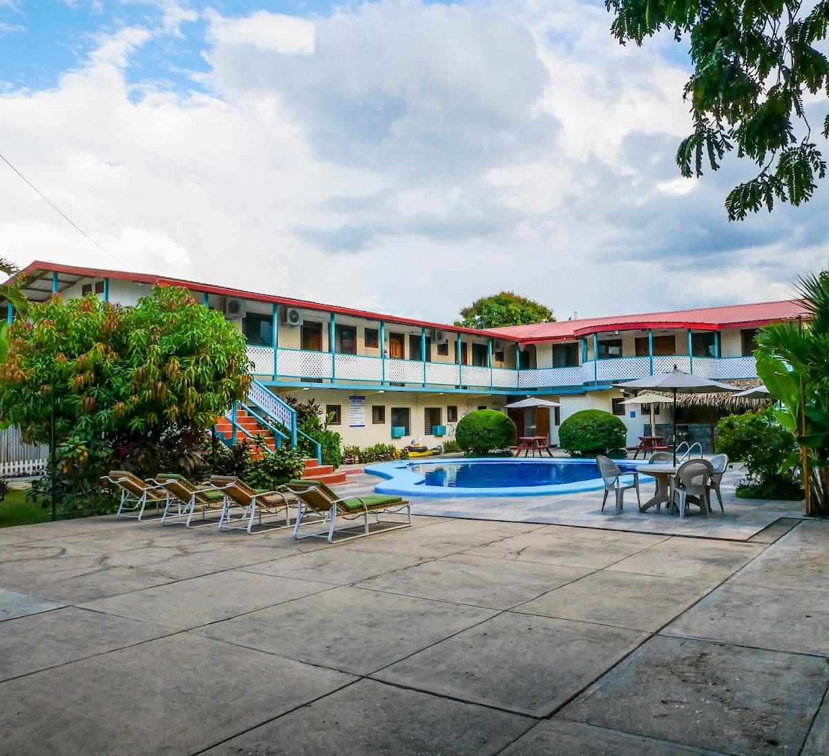Drift Inn Cayo gallery 5