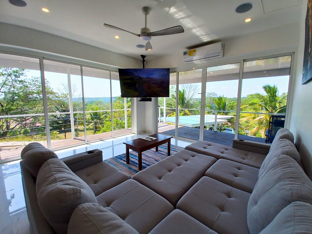 Javiellie Luxury Villa gallery 9