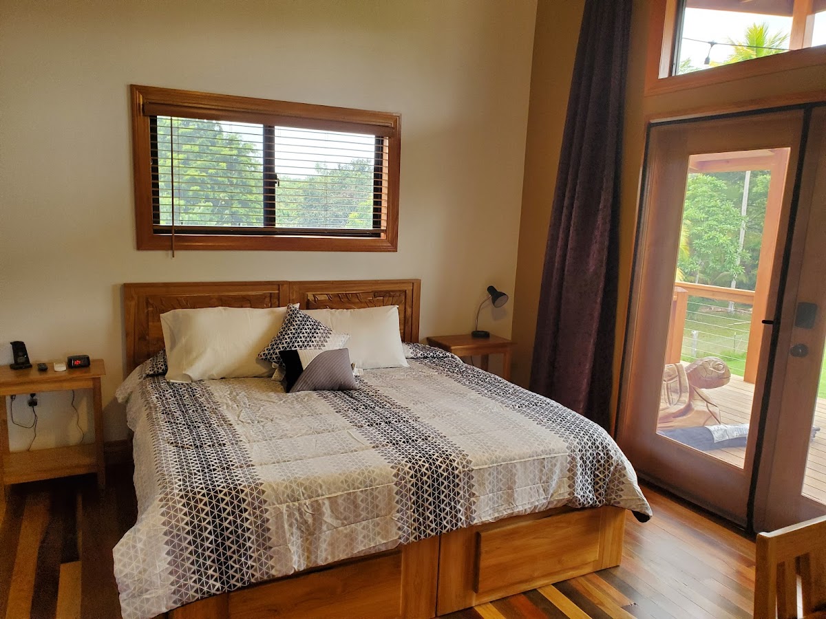 Sanctuary at Paslow Falls gallery 2
