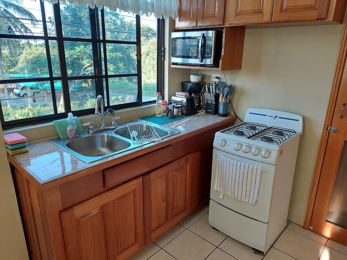 Home Hill Apartments/Vacation Rentals gallery 8
