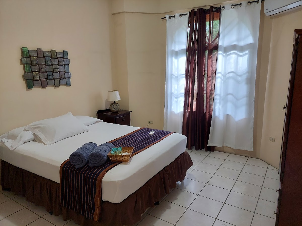 Home Hill Apartments/Vacation Rentals gallery 10