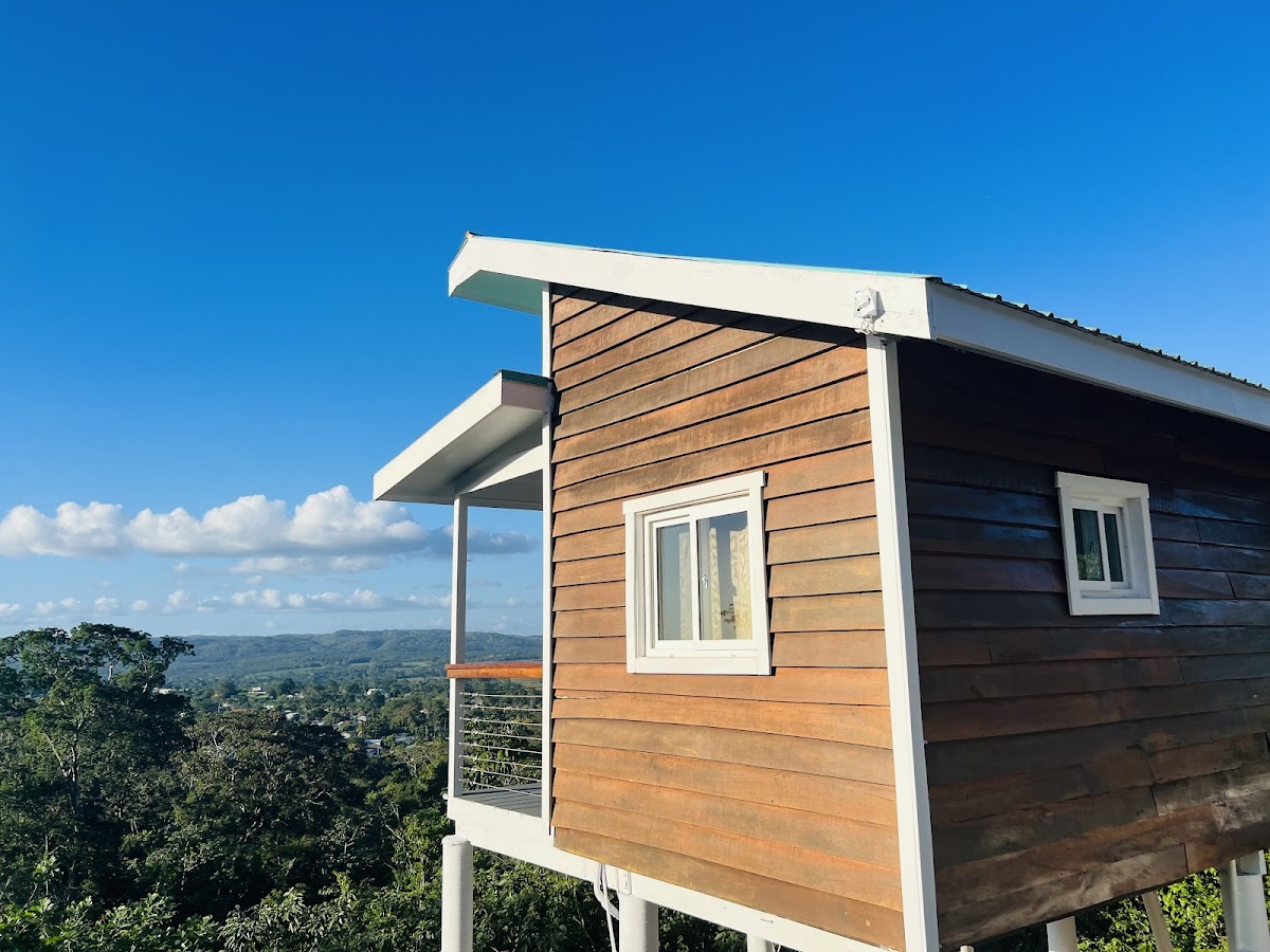 Cayo Vista Guesthouse cover