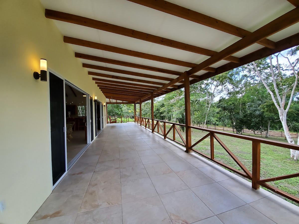 Belize Home Rentals gallery 4