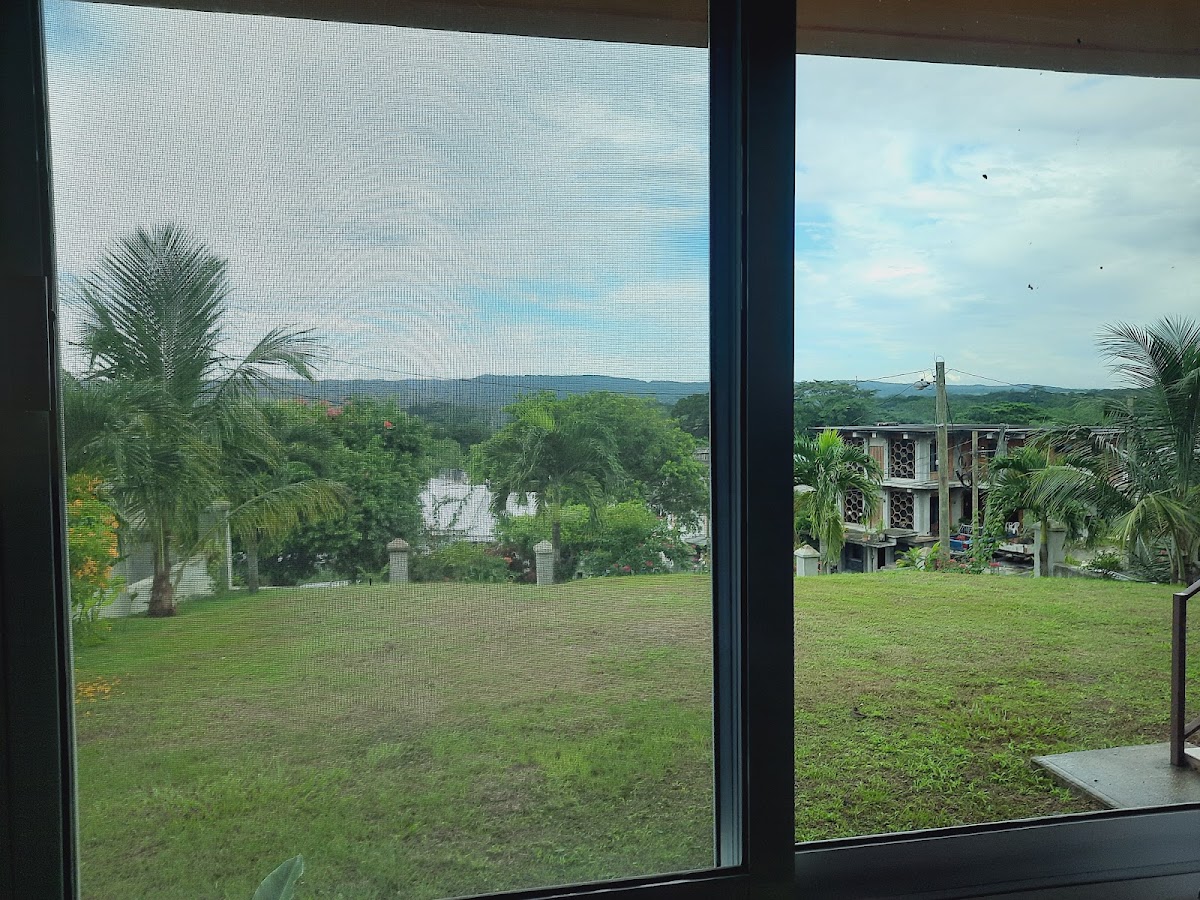 Paradise Hills Guest House gallery 9