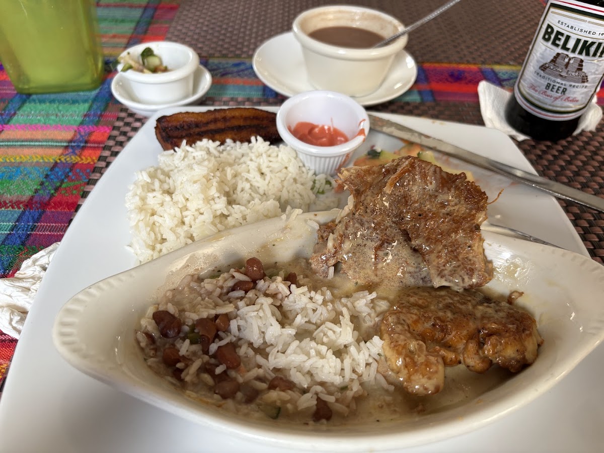 Cenaida's Belizean Food gallery 3