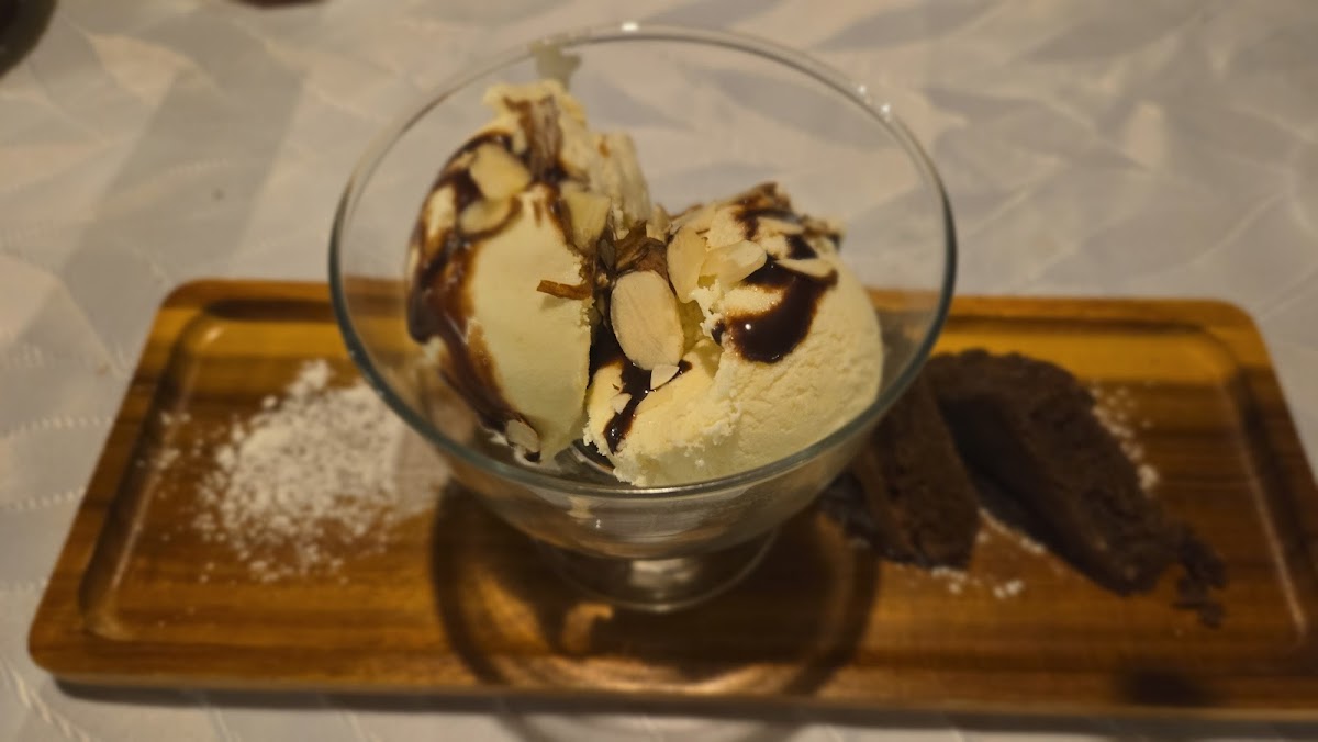 Fiona's Cafe gallery 10
