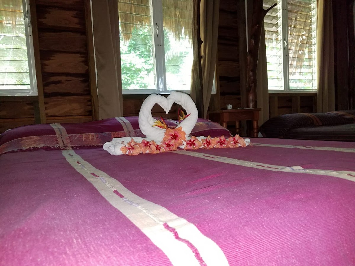 Martz Farm Treehouses and Cabanas Ltd gallery 2