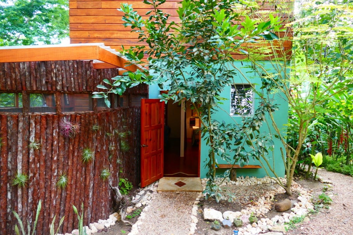Alma Del Rio Eco-Comfort on the water gallery 5