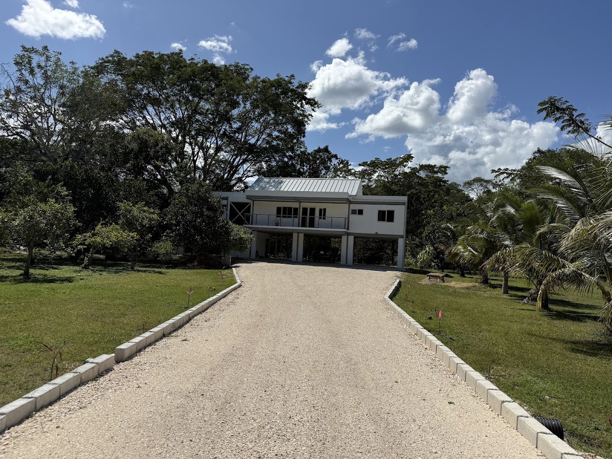 Libélula River Lodge cover