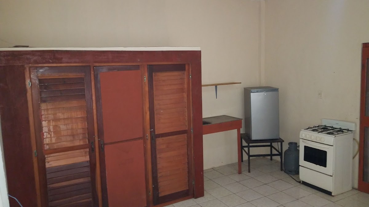 Pelayo's Apartments & Rooms Rentals gallery 4