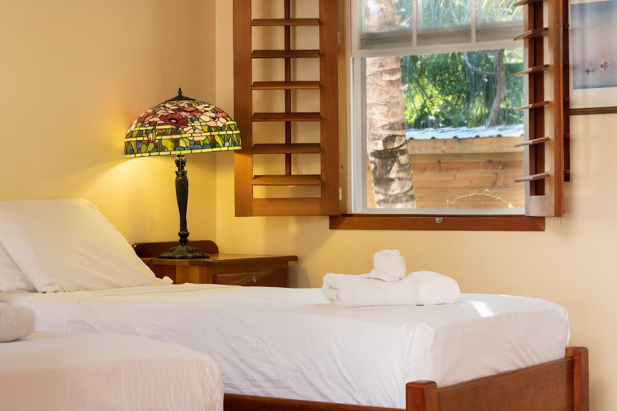 The Crimson Orchid Inn gallery 2