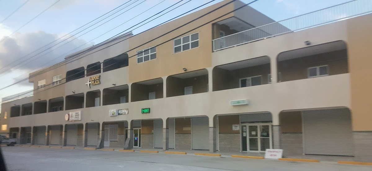 Airport Plaza gallery 3