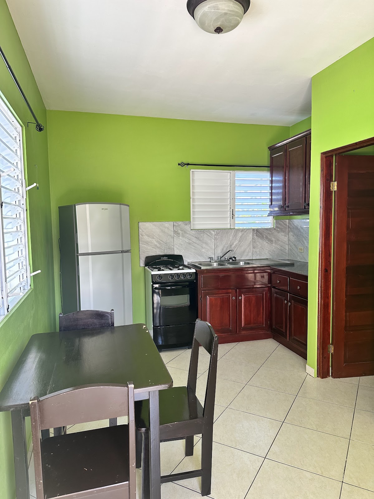 Gutiérrez Pérez Road Apartments gallery 8