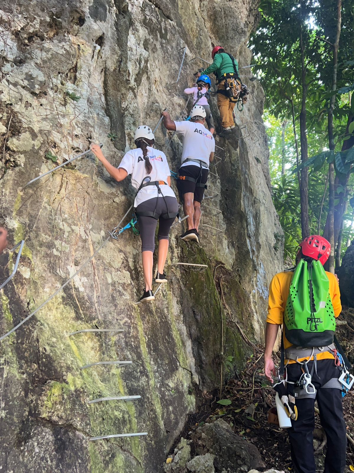 Payless Belize Car Rental gallery 6