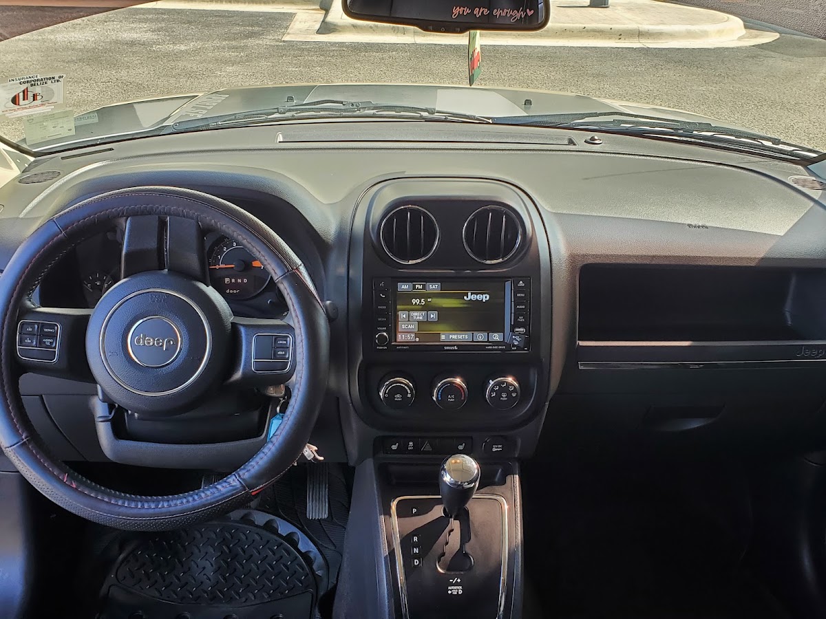 DA&E Auto Rental gallery 6