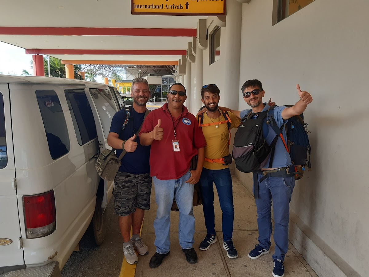 JETS Shuttle Belize gallery 9