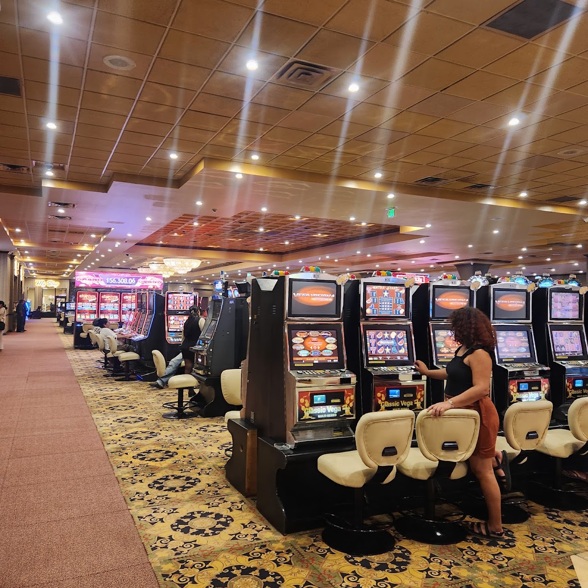 Las Vegas Hotel & Casino gallery 6