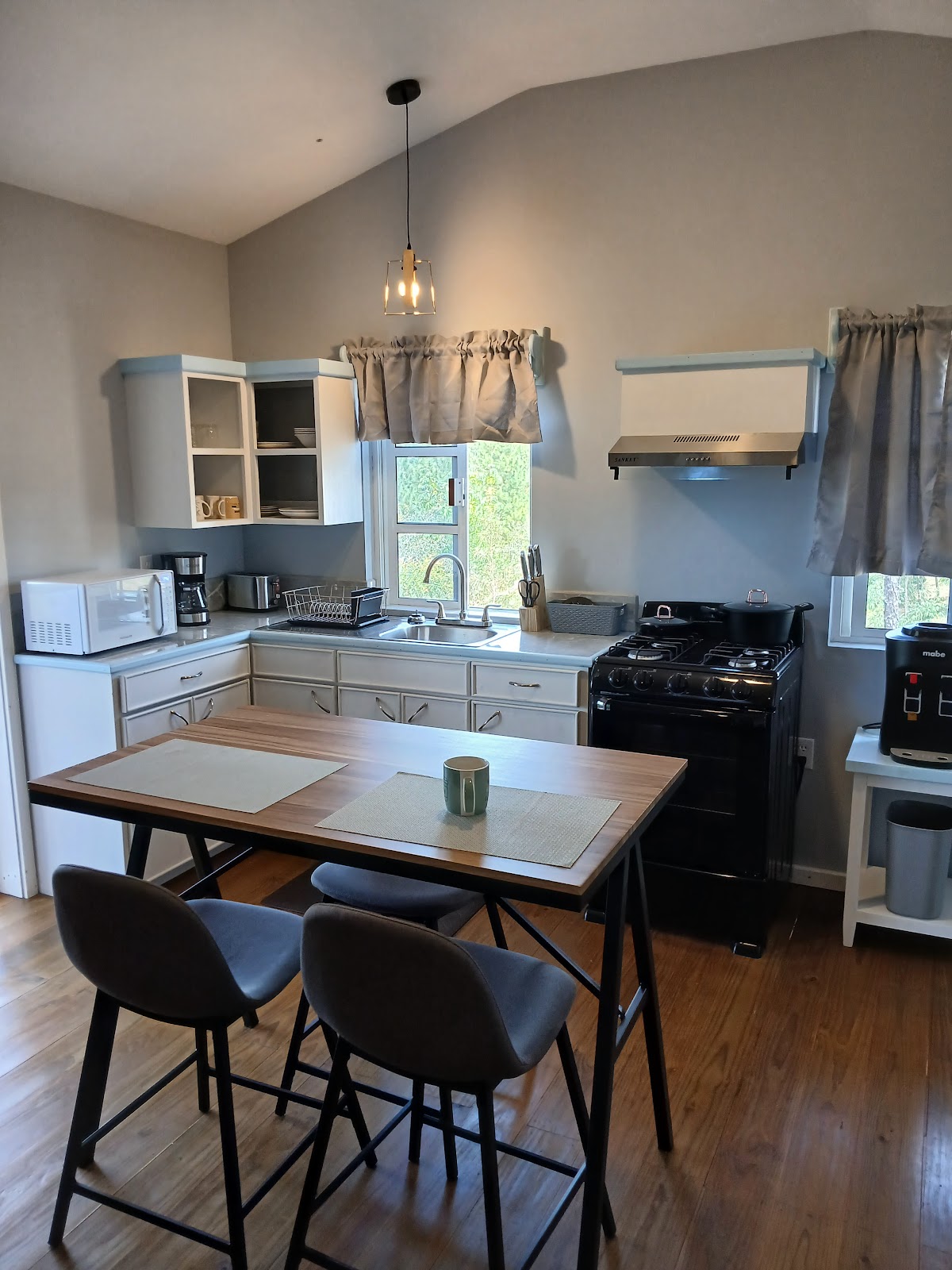 Secret Ravin Vacation Rental gallery 5