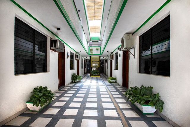 OYO Hotel Nachancan gallery 4