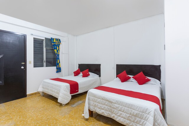 OYO Hotel Cristal gallery 4