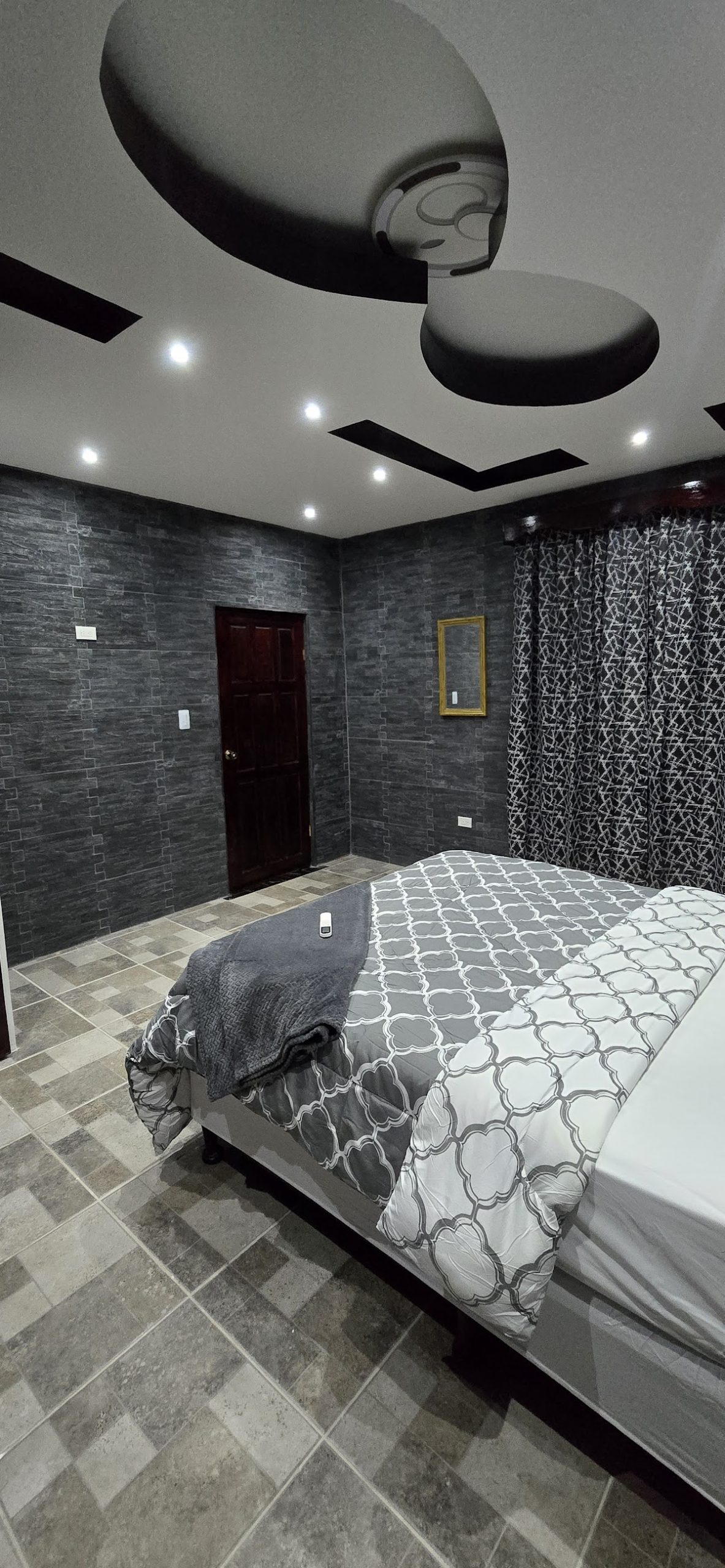 Mom's Vacation Home gallery 2