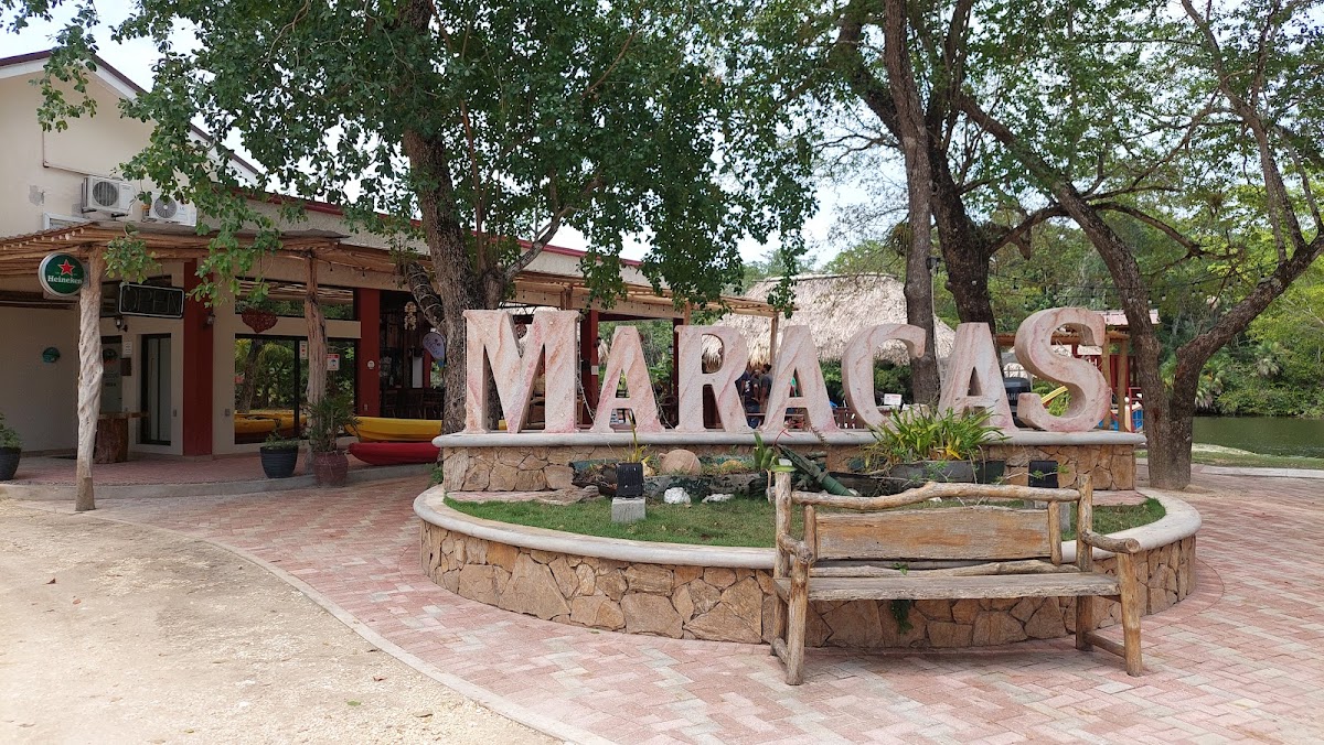Maracas Bar & Grill gallery 7