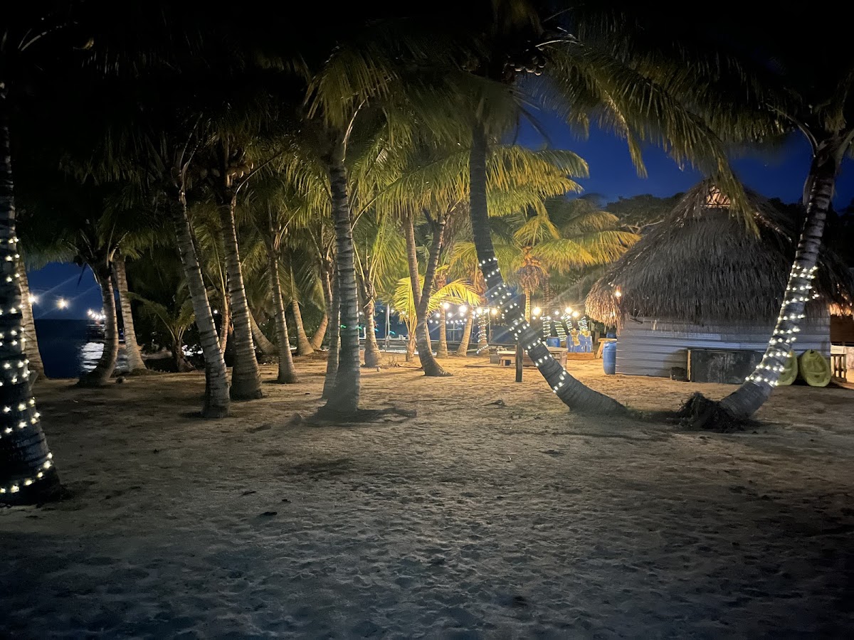 Monkey Beach Retreat gallery 6