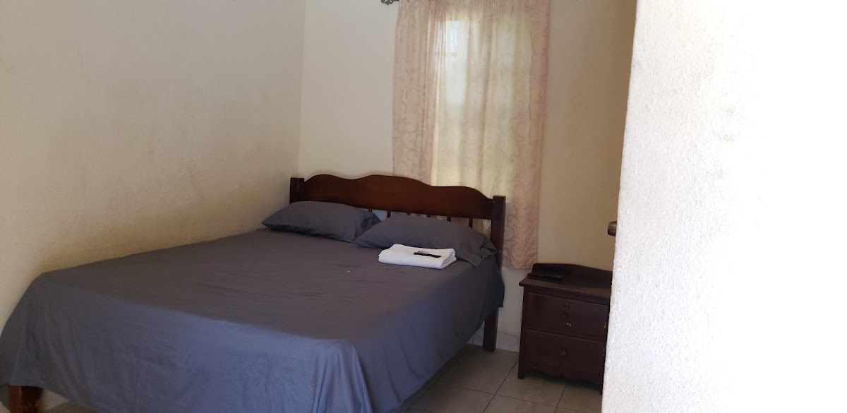 Reyes Guest House gallery 8