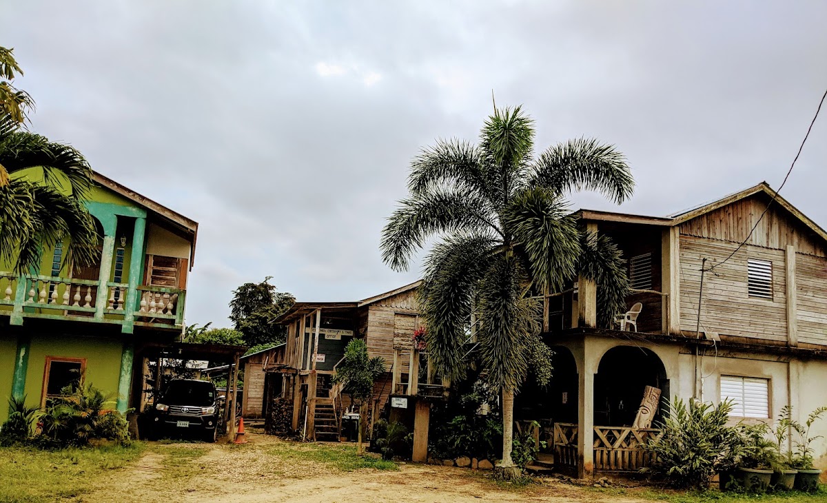 Tutzil Nah Cottages cover