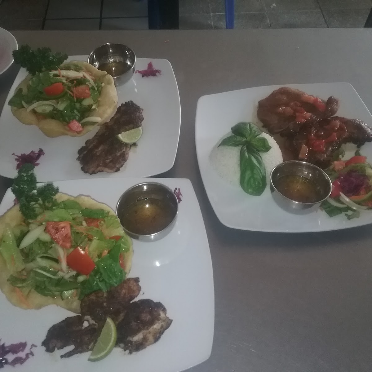 Bull Frog Inn, Hotel and Restaurant gallery 6
