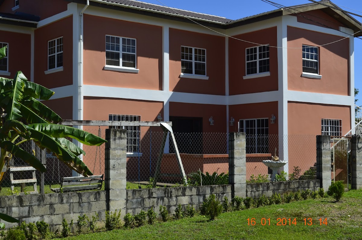 GM Suites Bed & Breakfast gallery 3