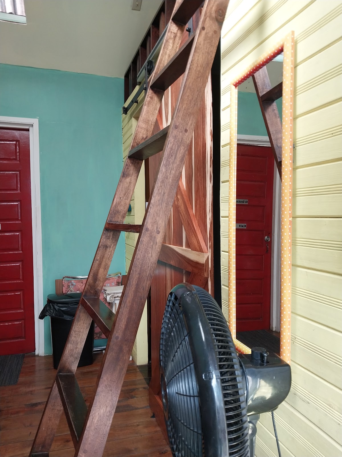 Belmopan Tiny Houses gallery 10