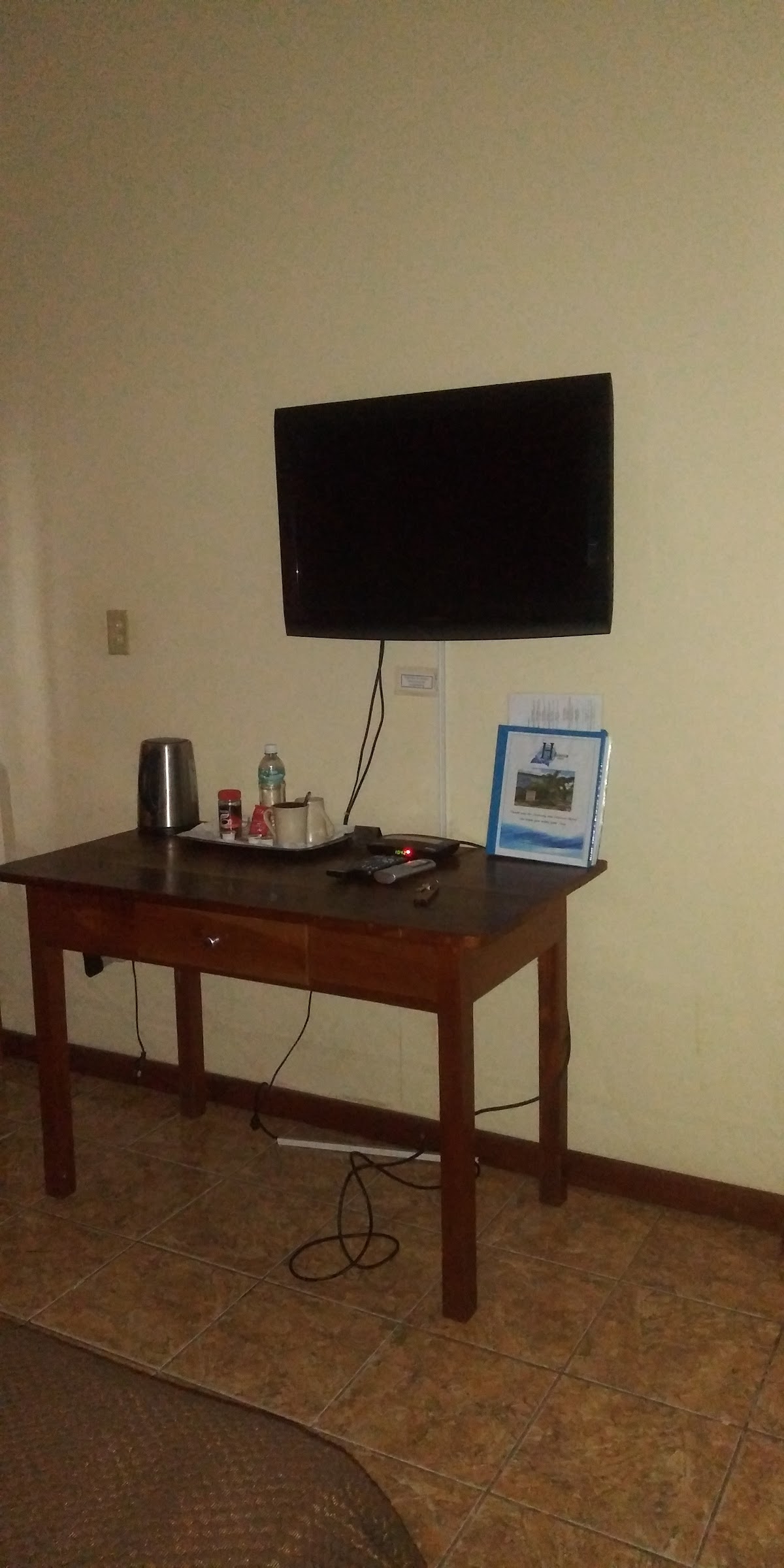 Hibiscus Hotel gallery 8