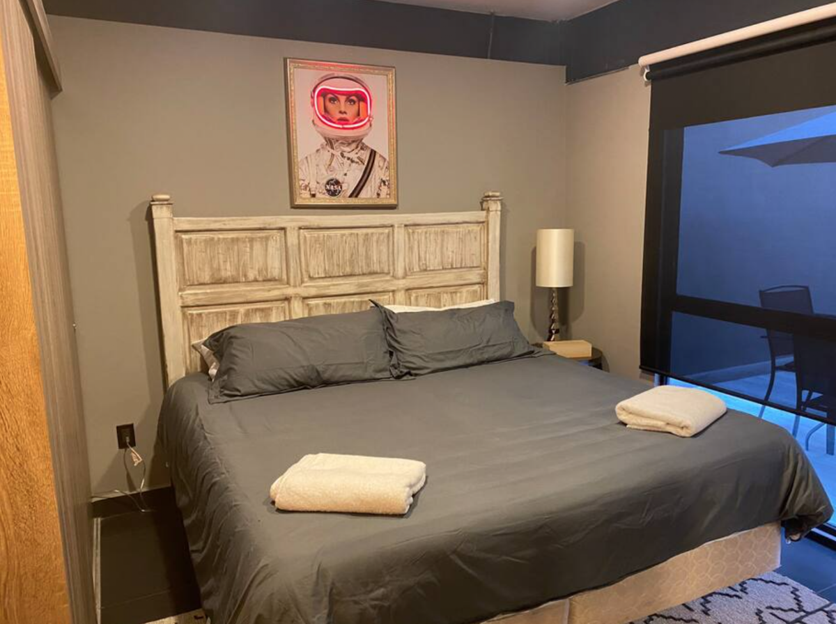 ELEGANCIA a una cuadra del Angel, KING SIZE BED gallery 2