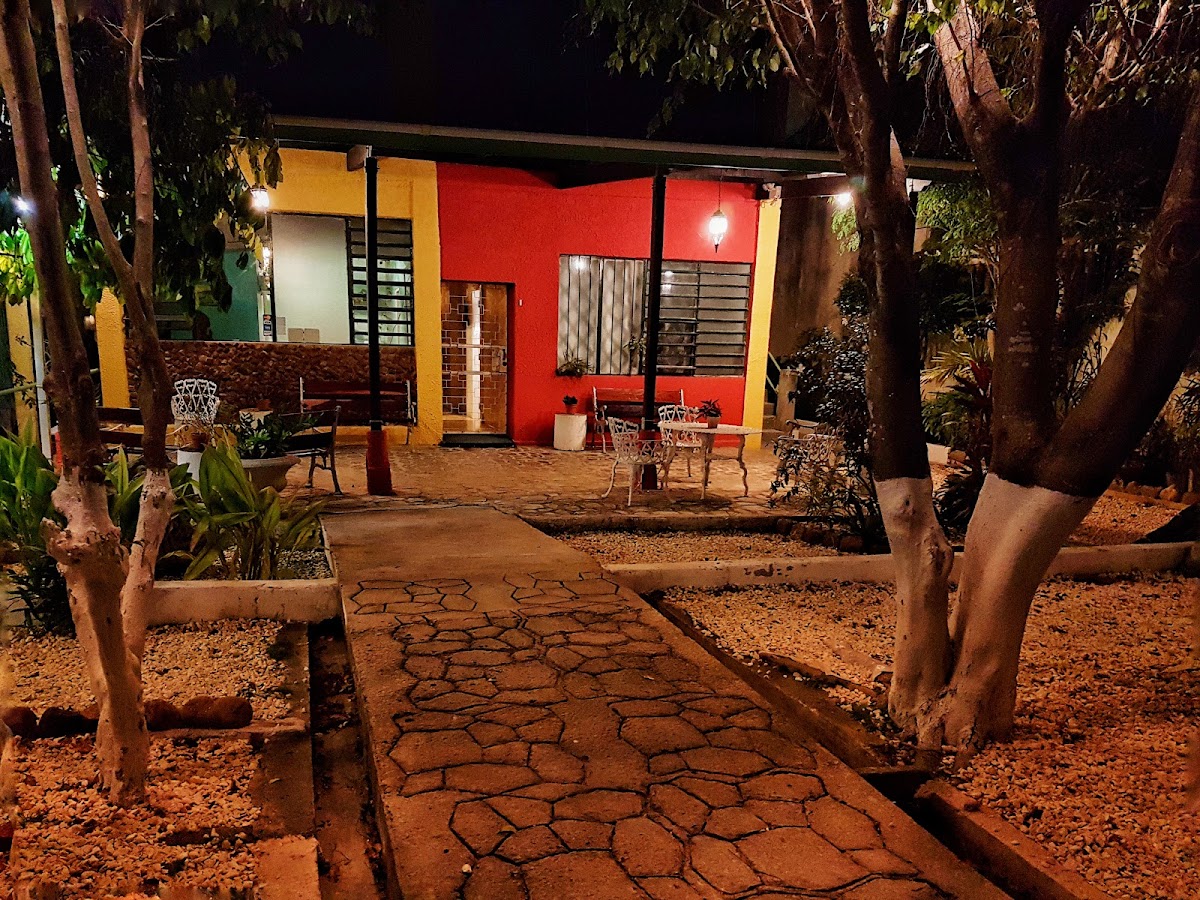 Hotel Maya gallery 1