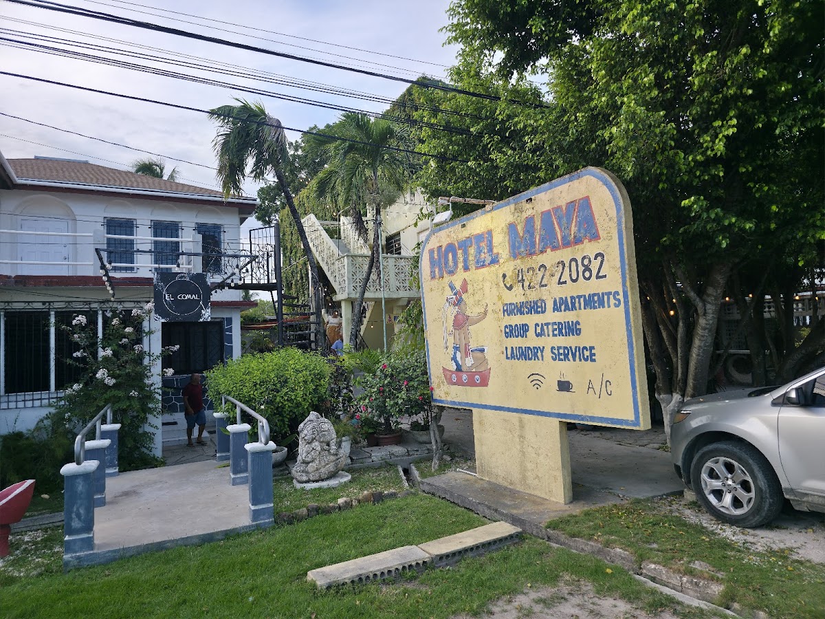 Hotel Maya gallery 5