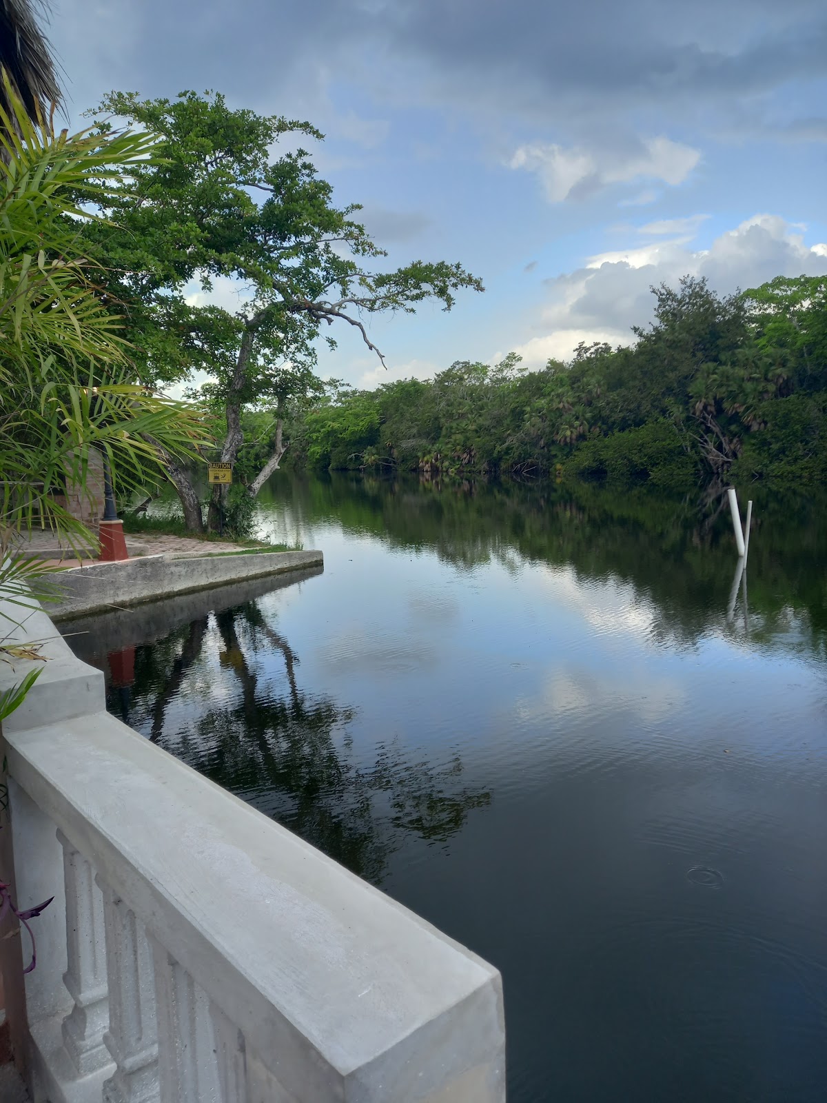 El Gran Mestizo Riverside Cabins gallery 8