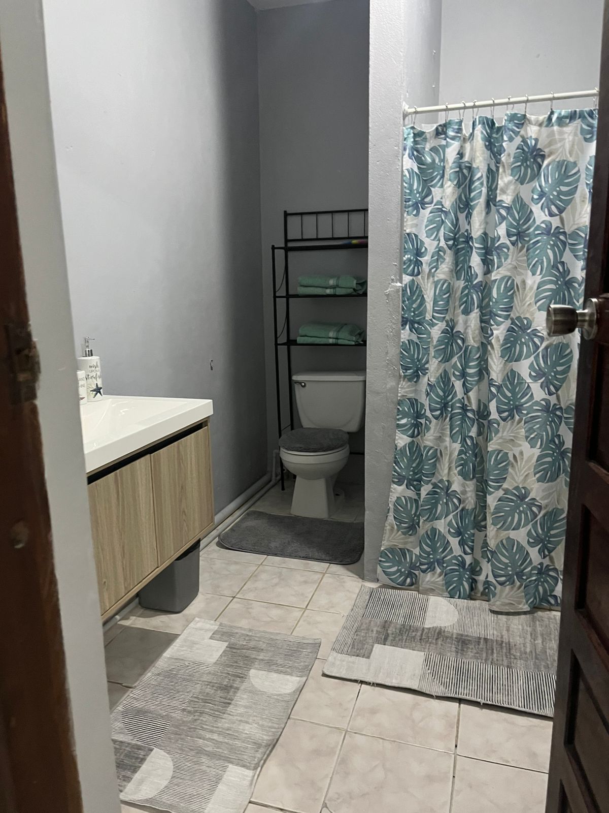 Oasis Guest House & AirBnb gallery 3