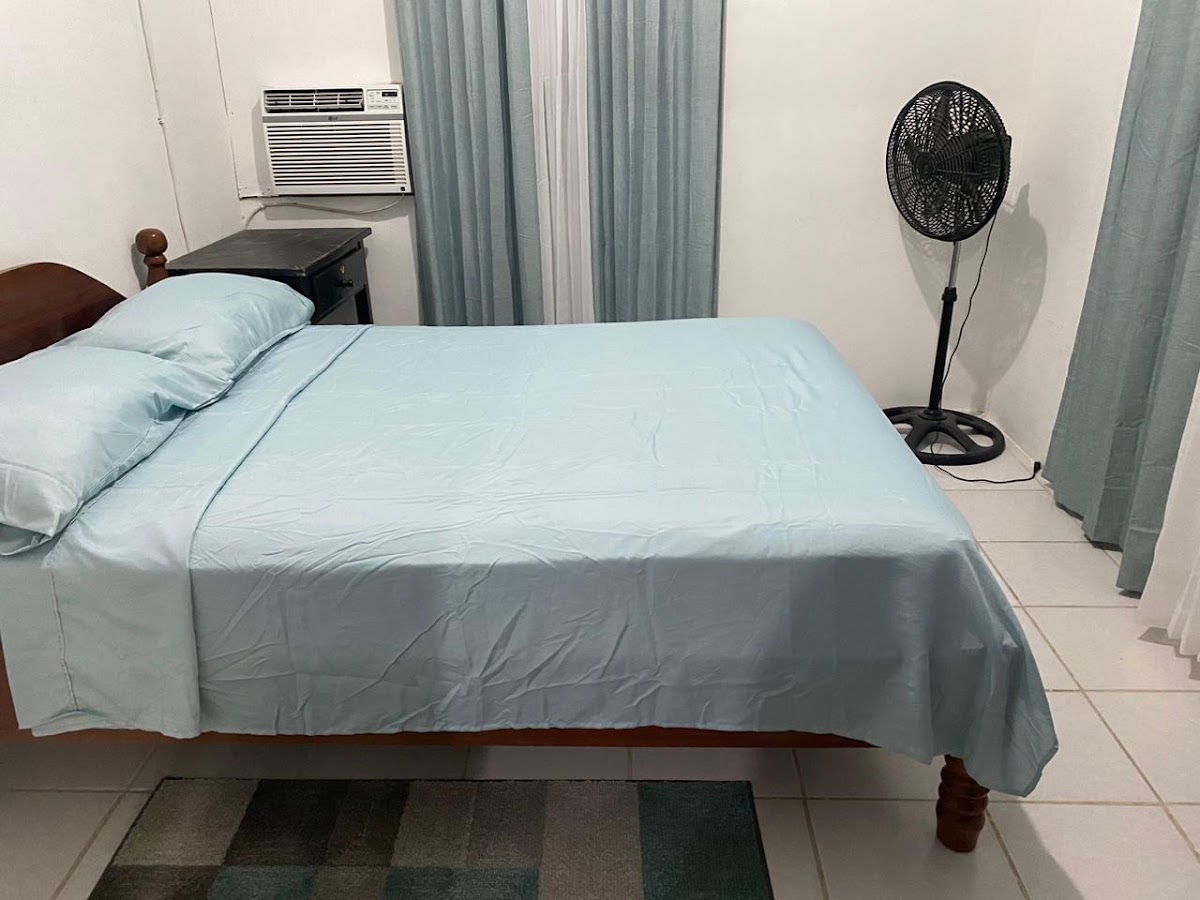 Oasis Guest House & AirBnb gallery 9