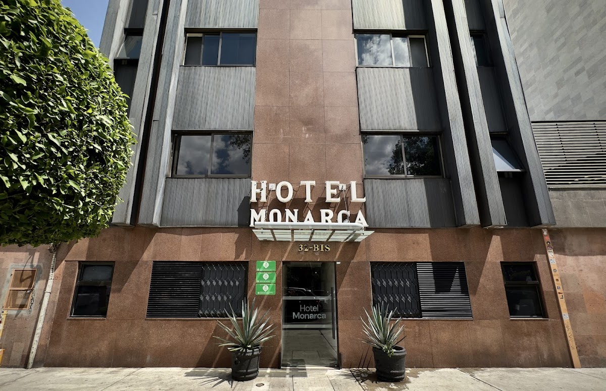 Hotel Monarca gallery 3